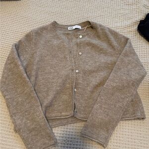 Zara Beige Knit Cardigan